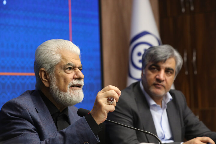 قیمت برخی داروها به شکل غیرمنطقی افزایش یافته است