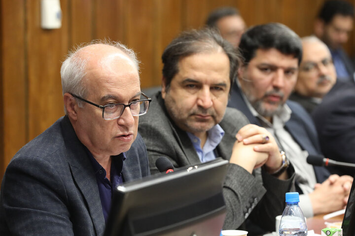 نشست کمیسیون بهداشت و درمان با رییس تامین اجتماعی