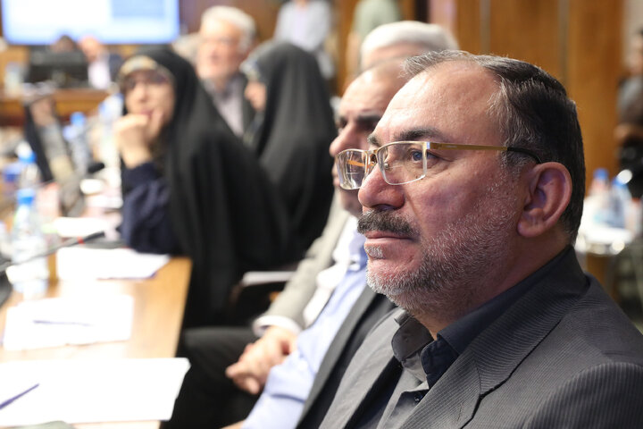 نشست کمیسیون بهداشت و درمان با رییس تامین اجتماعی