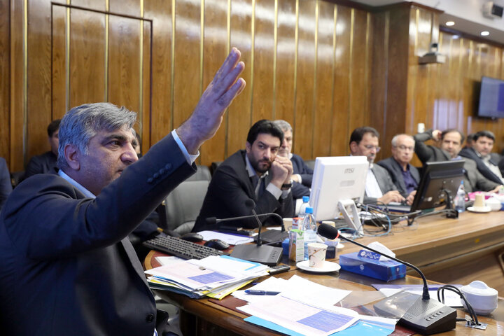 نشست کمیسیون بهداشت و درمان با رییس تامین اجتماعی