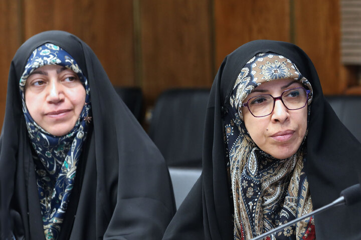 نشست کمیسیون بهداشت و درمان با رییس تامین اجتماعی