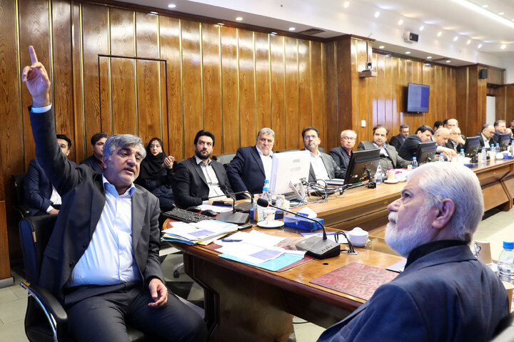 نشست کمیسیون بهداشت و درمان با رییس تامین اجتماعی