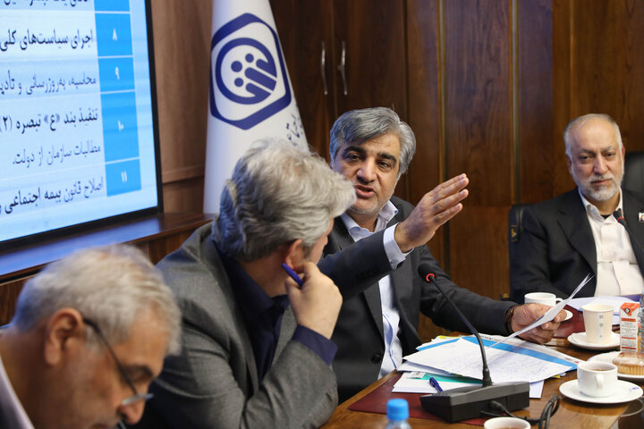 نشست کمیسیون برنامه و بودجه با مدیر عامل سازمان تامین اجتماعی