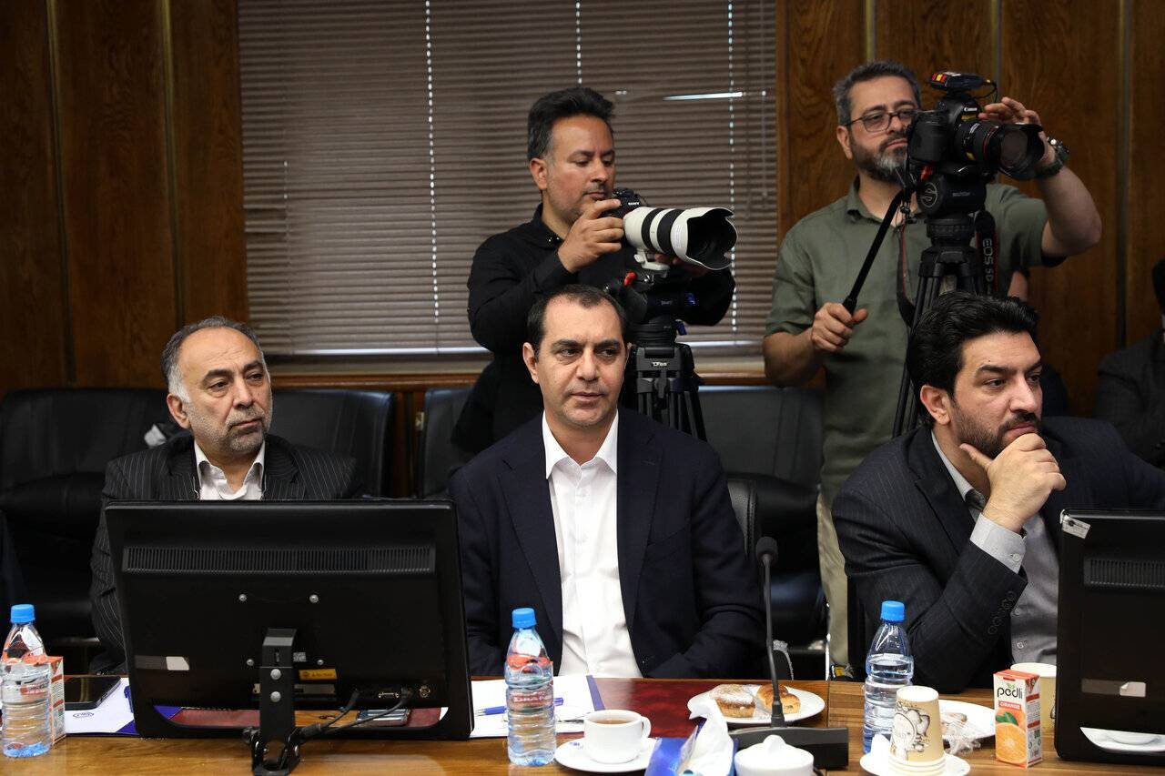 صیانت از اشتغال و پایداری صندوقهای بیمهای مستلزم حمایت هدفمند از تولید است