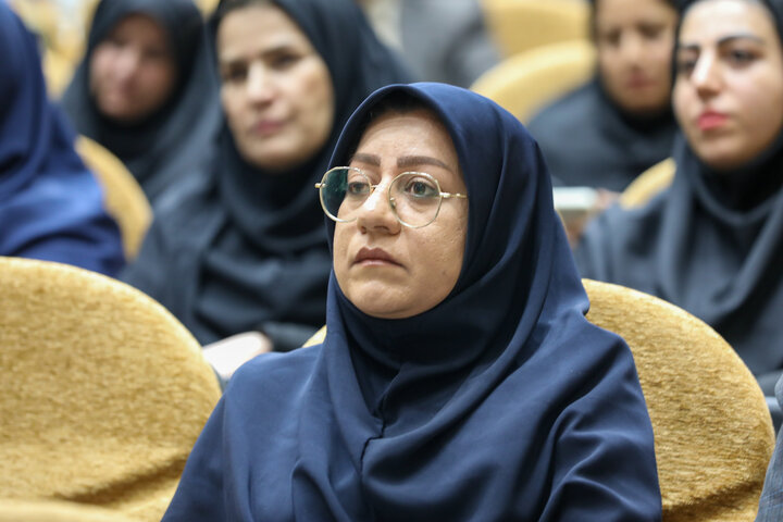 نشست شورای اداری شهرستان خمین