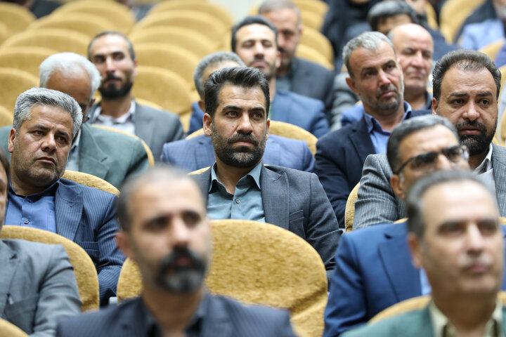 نشست شورای اداری شهرستان خمین