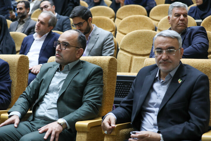 نشست شورای اداری شهرستان خمین