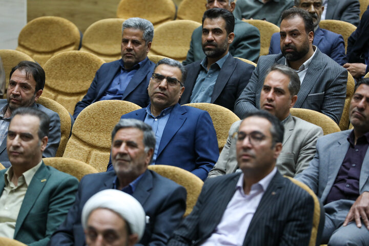 نشست شورای اداری شهرستان خمین