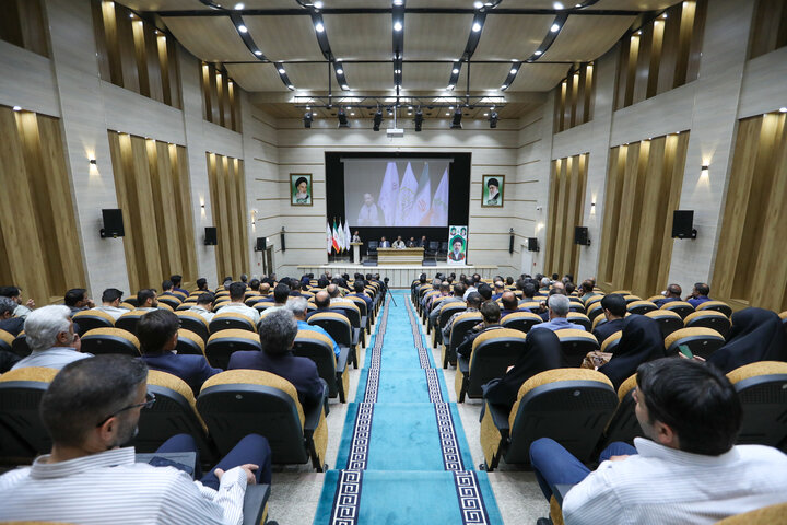 نشست شورای اداری شهرستان خمین
