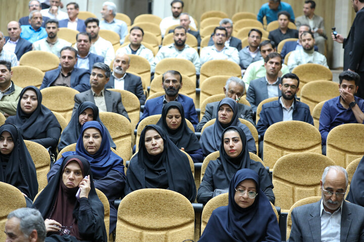 نشست شورای اداری شهرستان خمین