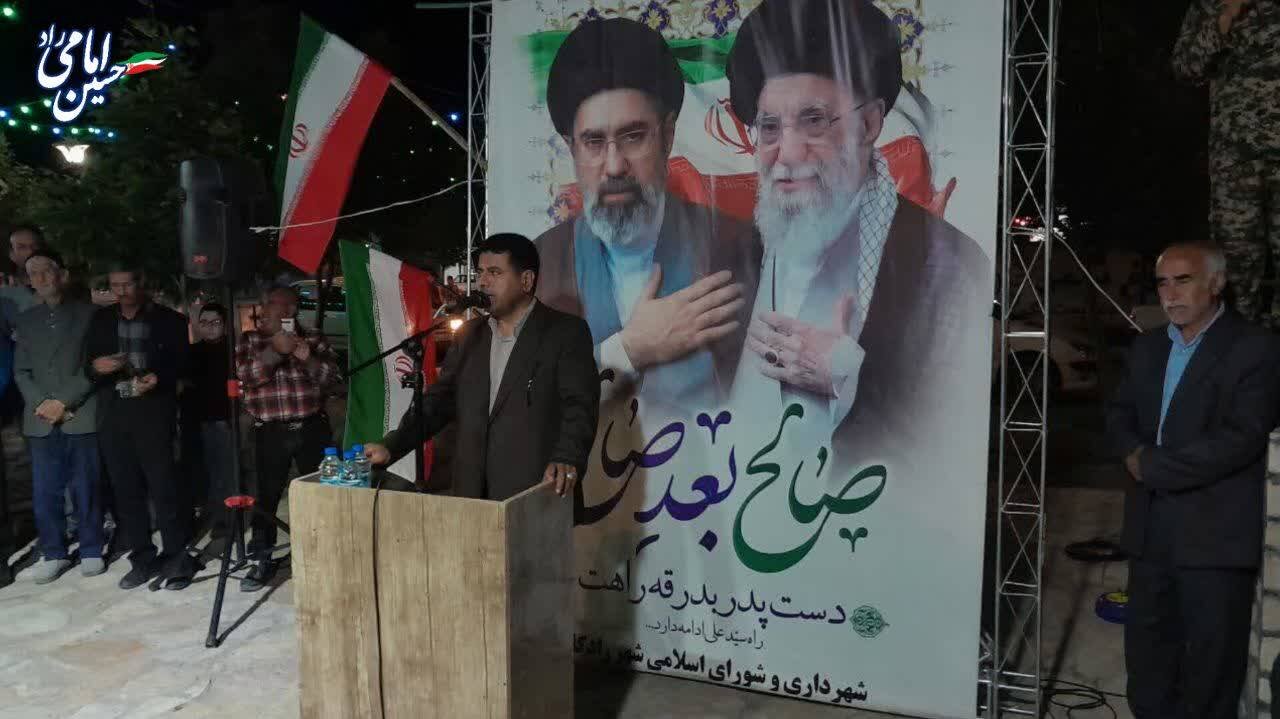 مقاومت ملت ایران، معادلات دشمن در میدان و خیابان را بر هم زد/شاهنامه فردوسی گنجینه‌ای از حکمت‌های قرآنی است
