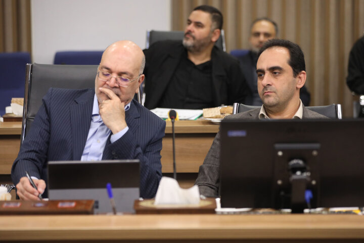 نشست مشترک کمیسیون کشاورزی، آب، منابع طبیعی و محیط زیست مجلس با وزیر نیرو