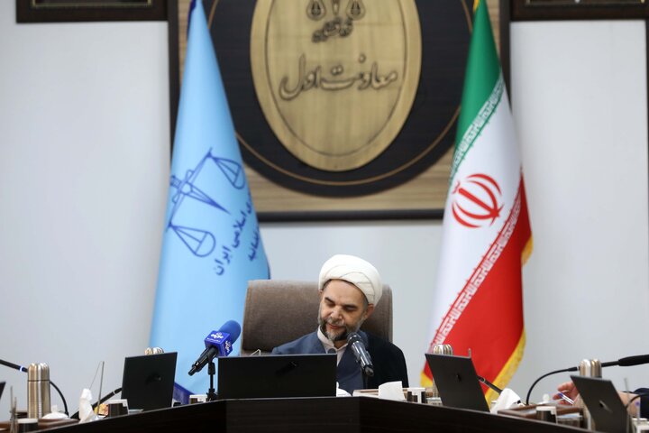 نشست کمیسیون قضایی با معاون اول قوه قضاییه