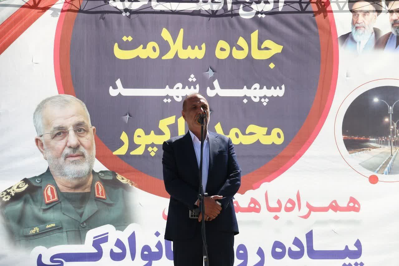 حضور بیاتی در مراسم افتتاح جاده سلامت سپهبد شهید محمد پاکپور در تفرش