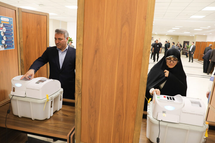 انتخابات هیئت رئیسه اجلاسیه سوم دوازدهمین دوره مجلس شورای اسلامی