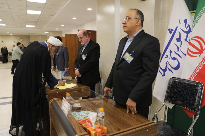 انتخابات هیئت رئیسه اجلاسیه سوم دوازدهمین دوره مجلس شورای اسلامی
