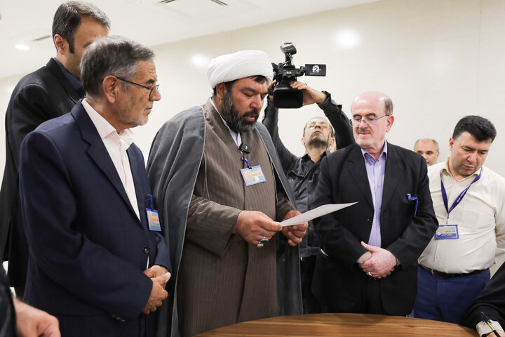 شمارش آراء انتخابات هیئت رئیسه اجلاسیه سوم دوره دوازدهم مجلس شورای اسلامی