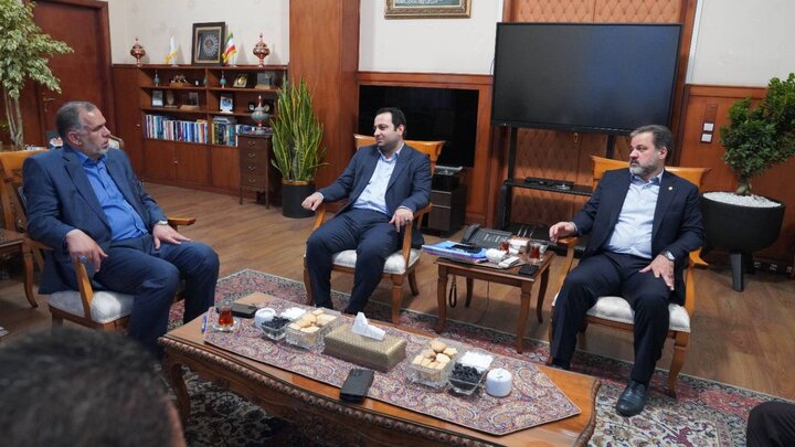 تأکید موسوی‌زاده بر ضرورت تسریع در بازگشایی فرودگاه شهید سلیمانی اهواز/ «گروه ملی فولاد» نباید درگیر چالش‌های معیشتی کارگران باشد