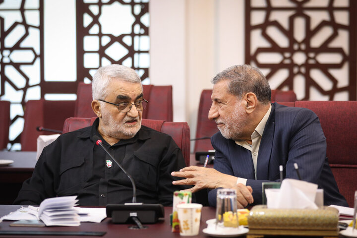 نشست کمیسیون امنیت ملی مجلس با وزیر اقصاد