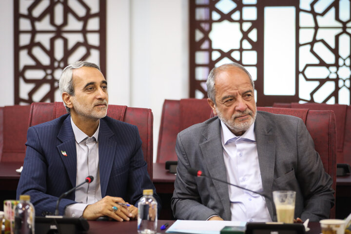نشست کمیسیون امنیت ملی مجلس با وزیر اقصاد