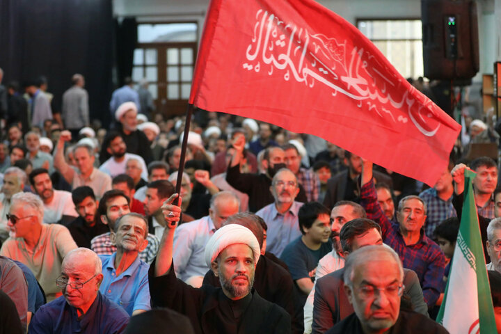 مجلس یادبود شهدای خانواده رهبر معظم انقلاب اسلامی