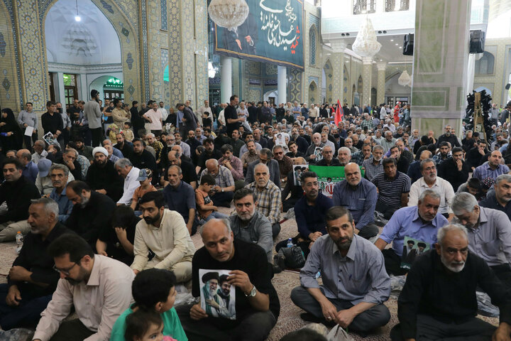 مجلس یادبود شهدای خانواده رهبر معظم انقلاب اسلامی