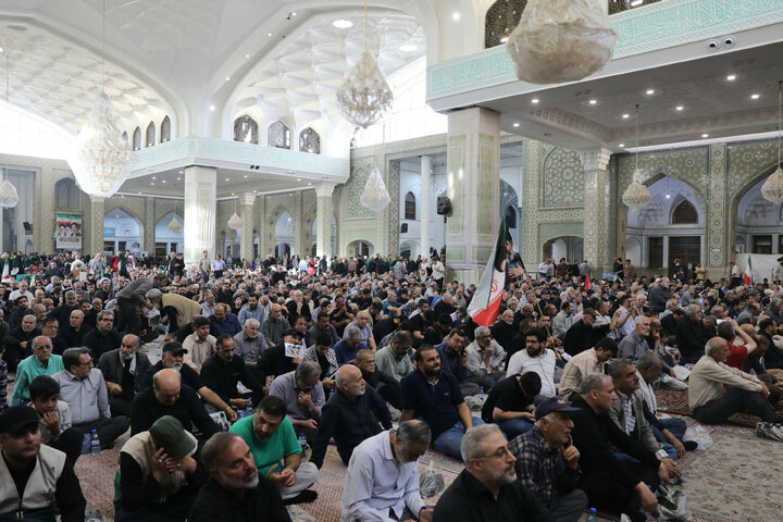 مجلس یادبود شهدای خانواده رهبر معظم انقلاب اسلامی