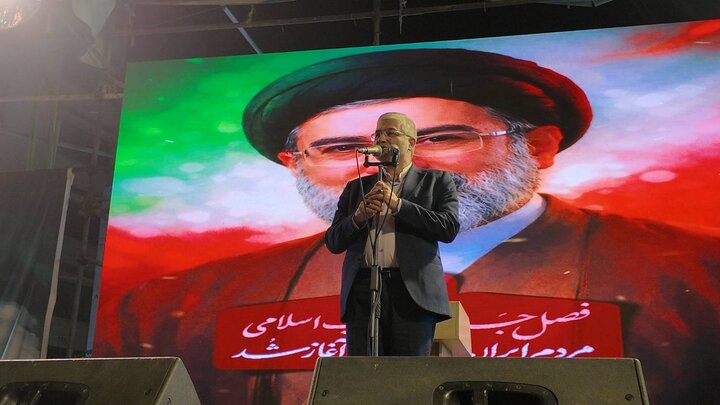 اقتصاد کشور با تکیه بر تولید و کشاورزی قابل نجات است