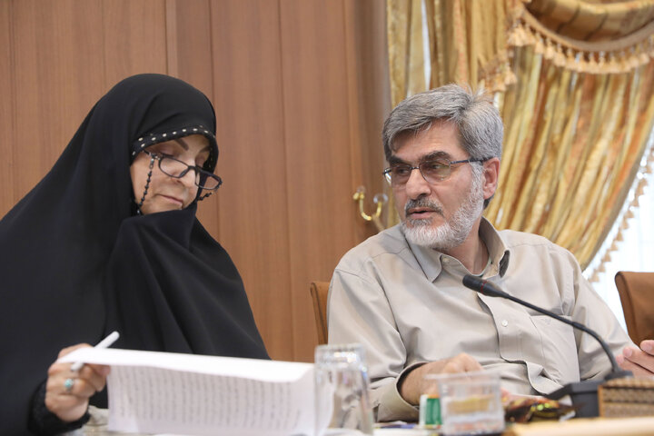 نشست مجمع نمایندگان استان تهران با وزیر دادگستری