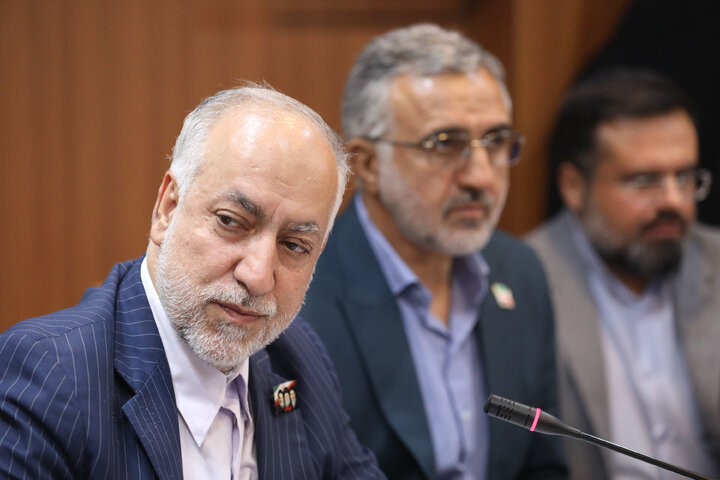 نشست مجمع نمایندگان استان تهران با وزیر دادگستری