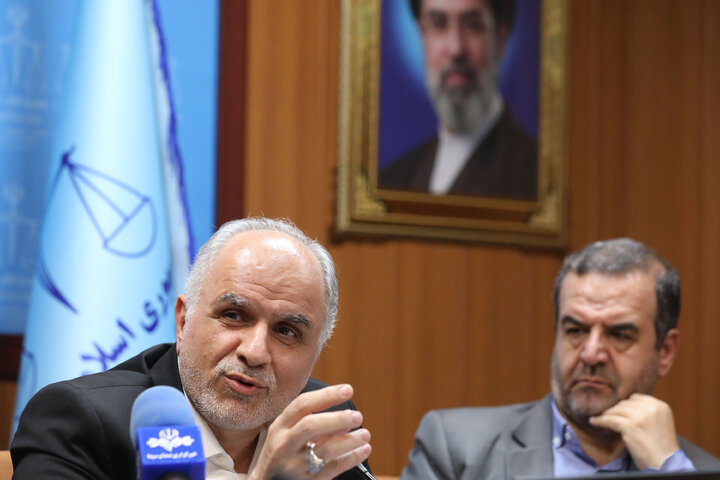 نشست مجمع نمایندگان استان تهران با وزیر دادگستری