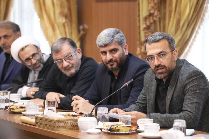 نشست مجمع نمایندگان استان تهران با وزیر دادگستری