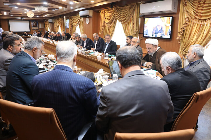 نشست مجمع نمایندگان استان تهران با وزیر دادگستری