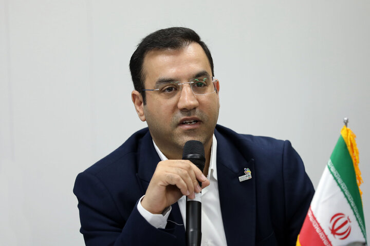 نشست مشترک کمیسیون آموزش و تحقیقات مجلس با وزیر تعاون، کار و رفاه اجتماعی