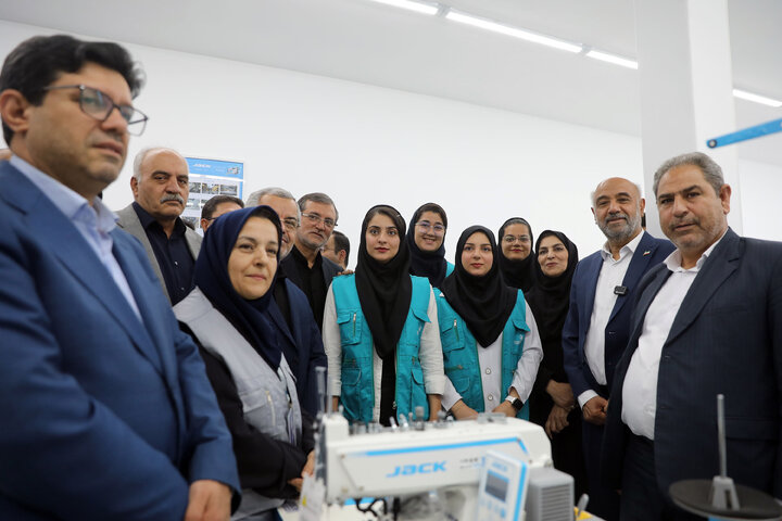 نشست مشترک کمیسیون آموزش و تحقیقات مجلس با وزیر تعاون، کار و رفاه اجتماعی