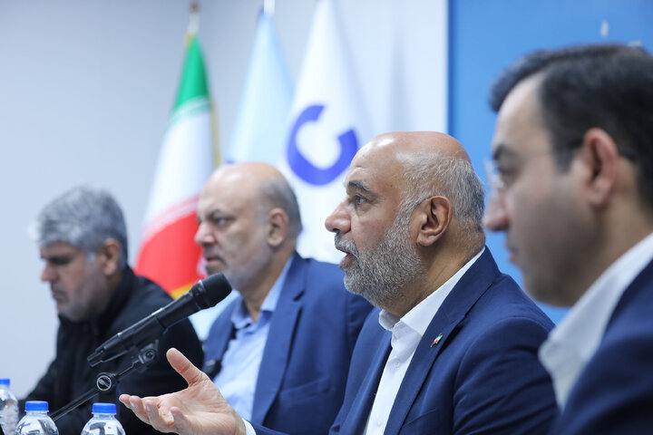 نشست مشترک کمیسیون آموزش و تحقیقات مجلس با وزیر تعاون، کار و رفاه اجتماعی