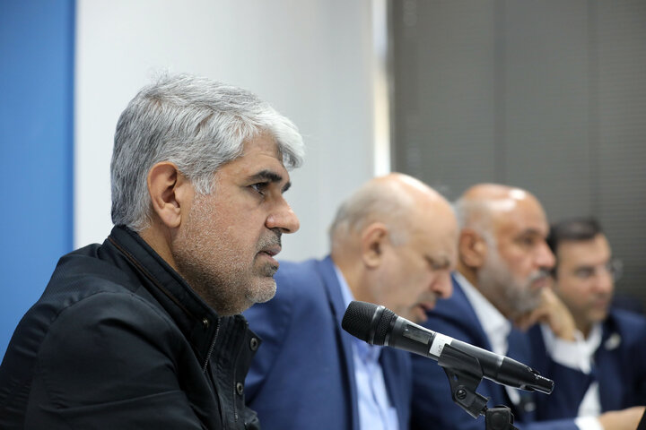 نشست مشترک کمیسیون آموزش و تحقیقات مجلس با وزیر تعاون، کار و رفاه اجتماعی