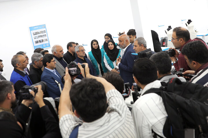 نشست مشترک کمیسیون آموزش و تحقیقات مجلس با وزیر تعاون، کار و رفاه اجتماعی