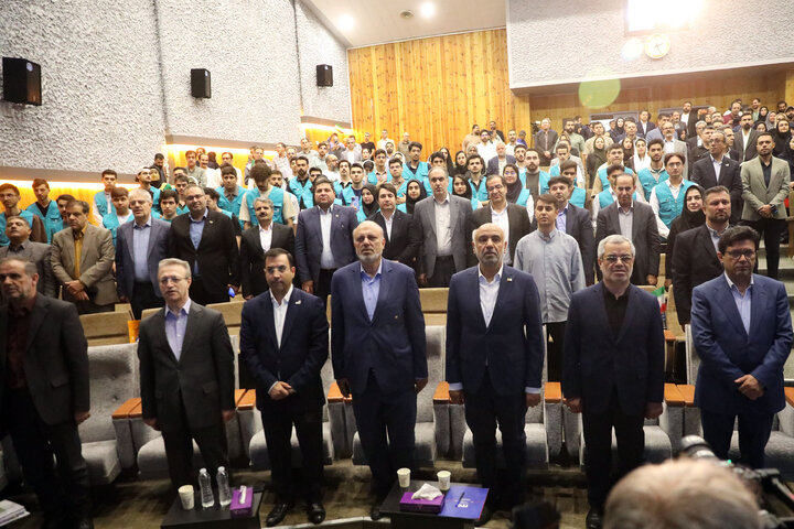 نشست مشترک کمیسیون آموزش و تحقیقات مجلس با وزیر تعاون، کار و رفاه اجتماعی