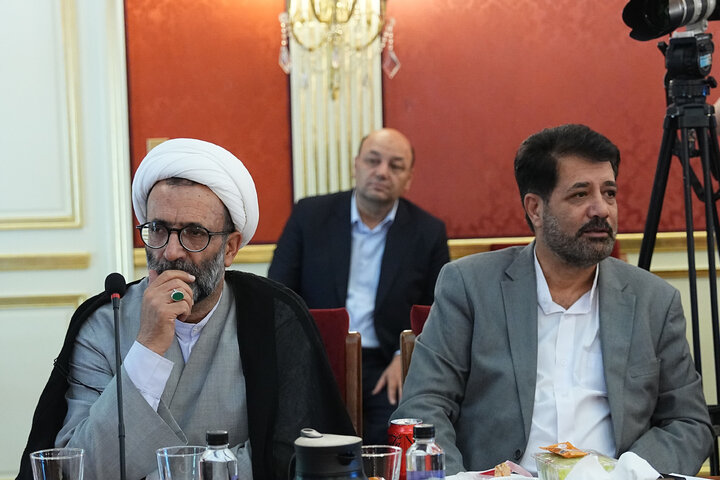 نشست کمیسیون صنایع و معادن مجلس با وزیر میراث فرهنگی، گردشگری و صنایع دستی
