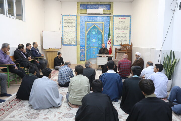 دیدار نایب رئیس مجلس با امام جمعه شهرستان ملارد شهریار