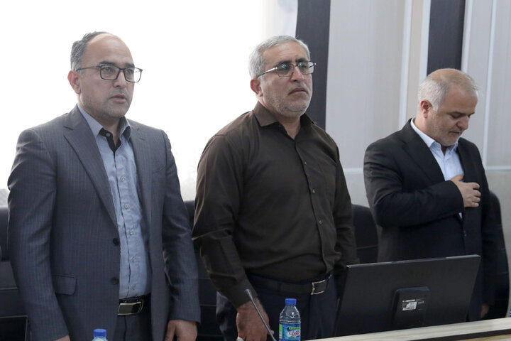 جلسه شورای اداری شهرستان لردگان با حضور کمیسیون و ریس ستاد بحران کشور و استاندار چهار محال