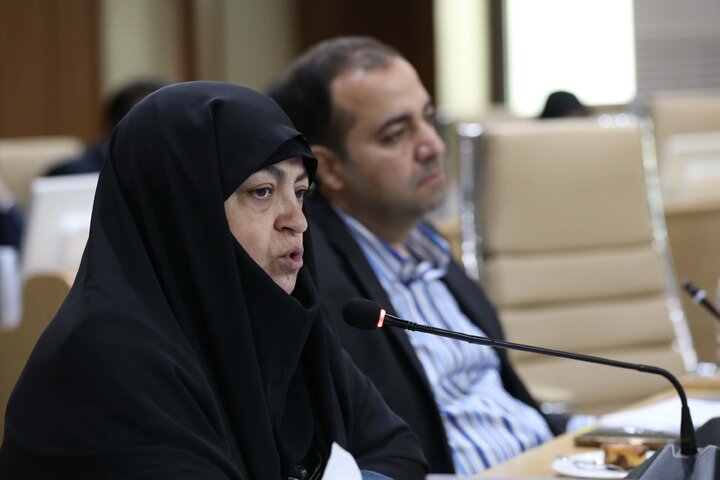 نشست مشترک کمیسیون آموزش و تحقیقات مجلس با وزیر بهداشت، درمان و آموزش پزشکی