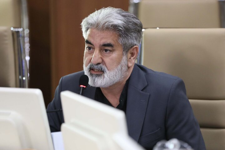 نشست مشترک کمیسیون آموزش و تحقیقات مجلس با وزیر بهداشت، درمان و آموزش پزشکی
