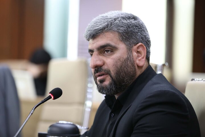 نشست مشترک کمیسیون آموزش و تحقیقات مجلس با وزیر بهداشت، درمان و آموزش پزشکی