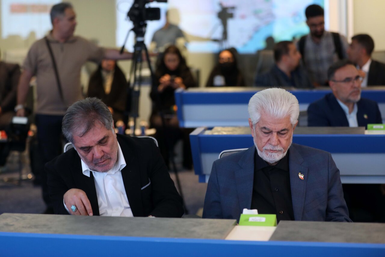خانه ملت - نشست مشترک کمیسیون بهداشت ، درمان و آموزش پزشکی مجلس با وزیر و معاونین وزارت جهاد کشاورزی