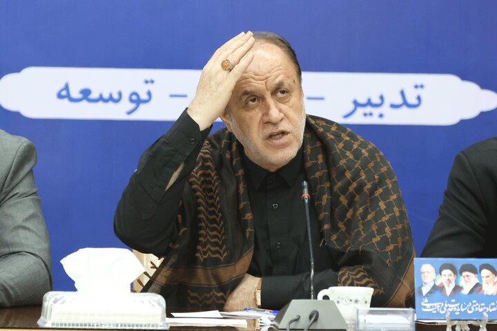 حاجی بابایی در شورای اداری شهرستان نهاوند