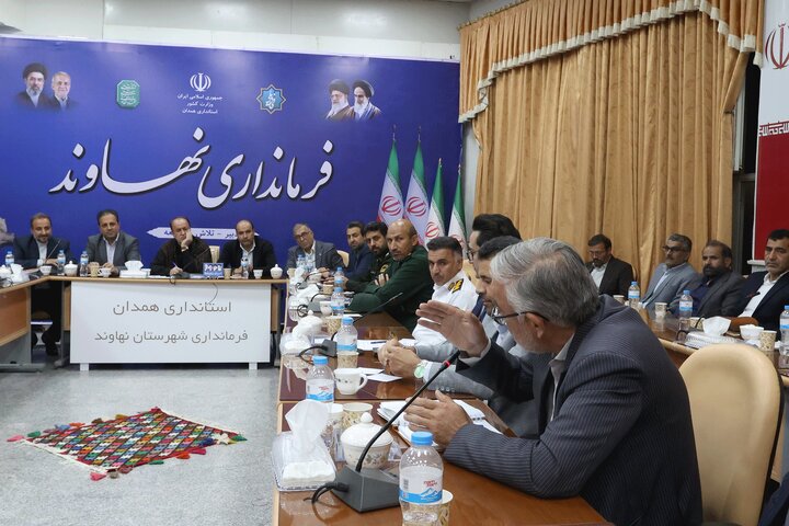 حاجی بابایی در شورای اداری شهرستان نهاوند