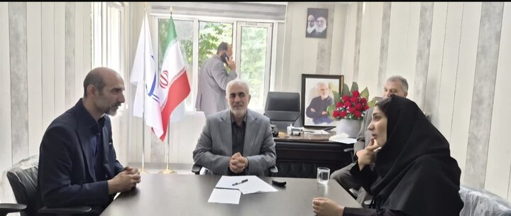 نشست رنجبر با اعضای موسسه حامیان ناشنوایان کرمانشاه