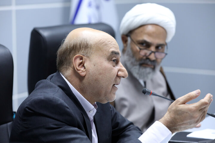 نشست کمیسیون اصل نود مجلس با مسئولان اقتصادی